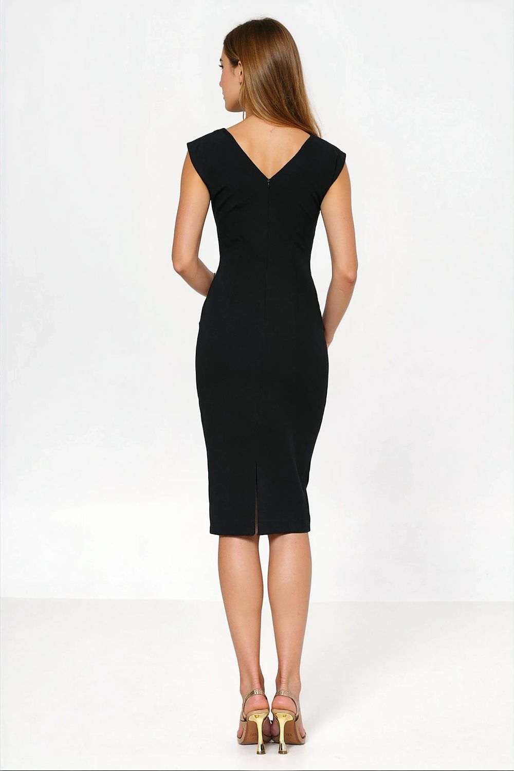 Daydress model 221219 Nife