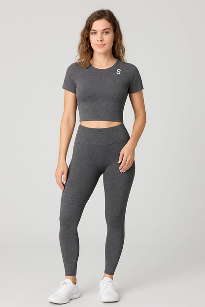 🩶 SEAMLESS SOLID SET – Grå